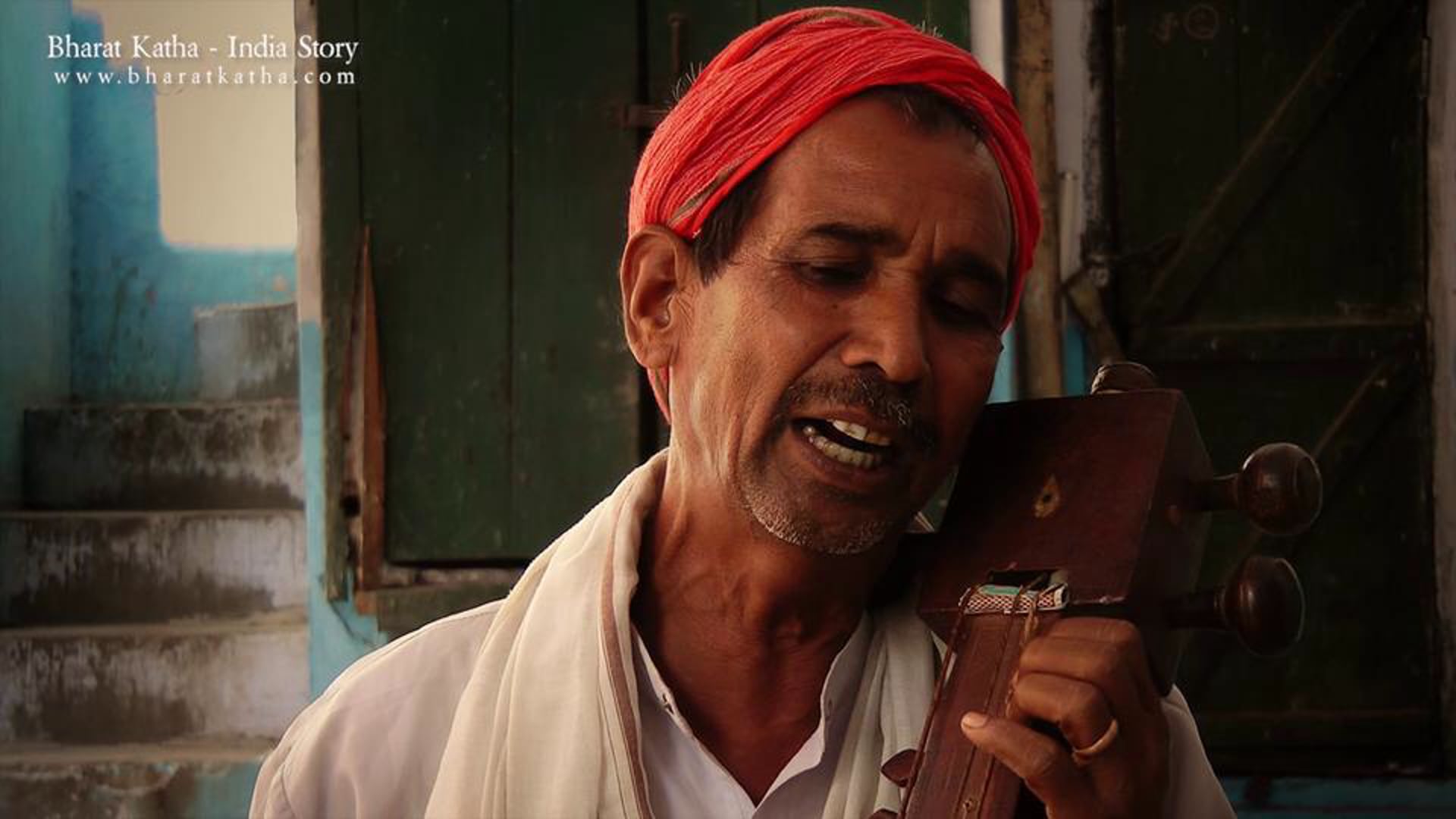 Attar Singh, a folk singer from Shamli village