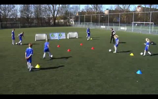 De Voetbalschool / Total Soccer Method on Vimeo