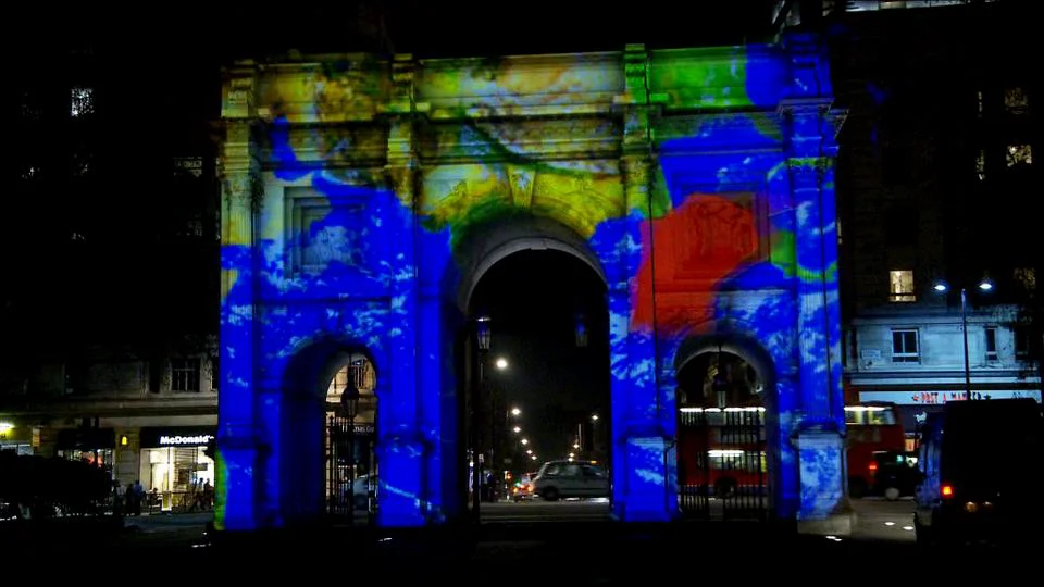 World's First Real 3D Projection Mapping on Vimeo