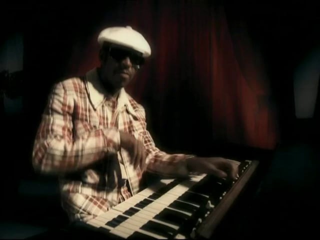 The Wiseguys 'Start The Commotion'