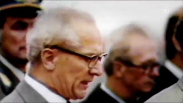 ARD-Dokumentation: Der Sturz - Honeckers Ende