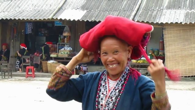 Red Dao Turban - A Donning Demonstration