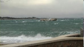 Tramuntana força 9 a l'Escala