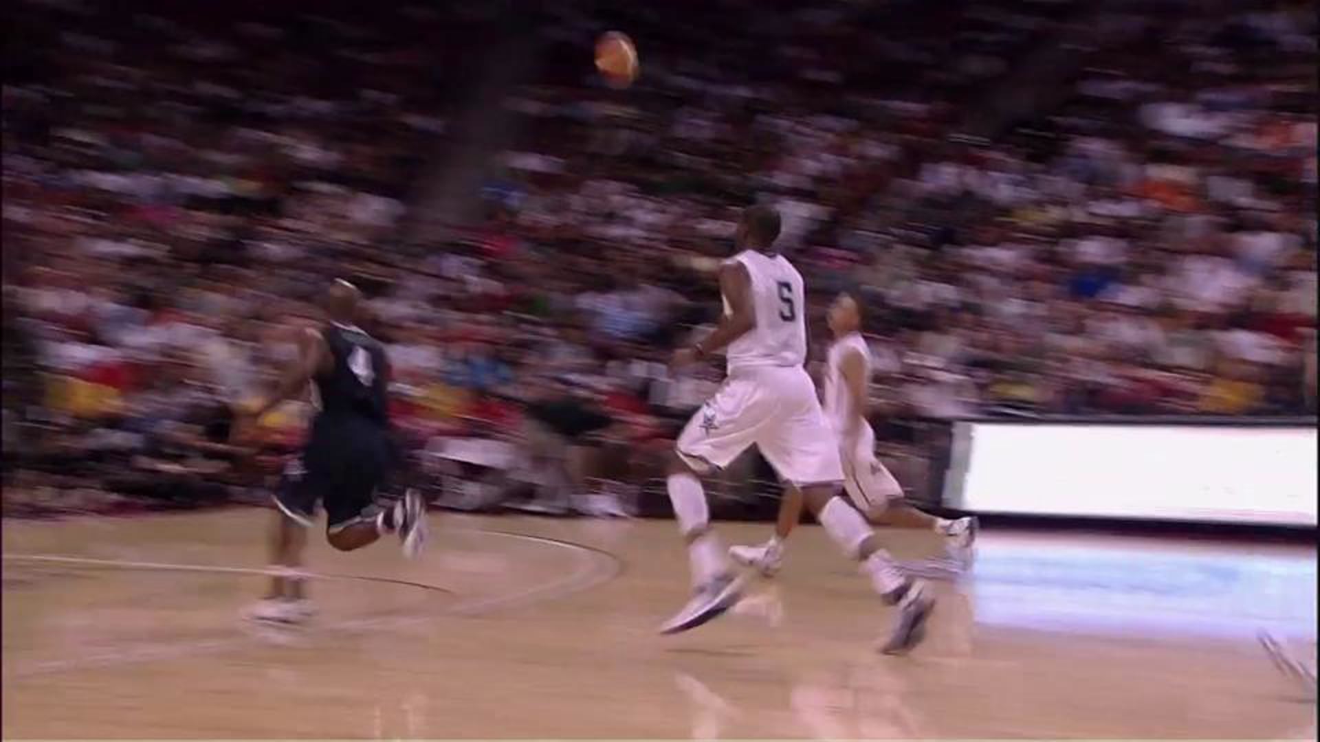 Nike, Road to New York, Feature for television highlighting USA athletes for the world Basketball Festival, Producer, Kim Single