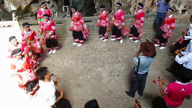 Yi Hill Tribe Music & Dancers - Swallow Nest Cave