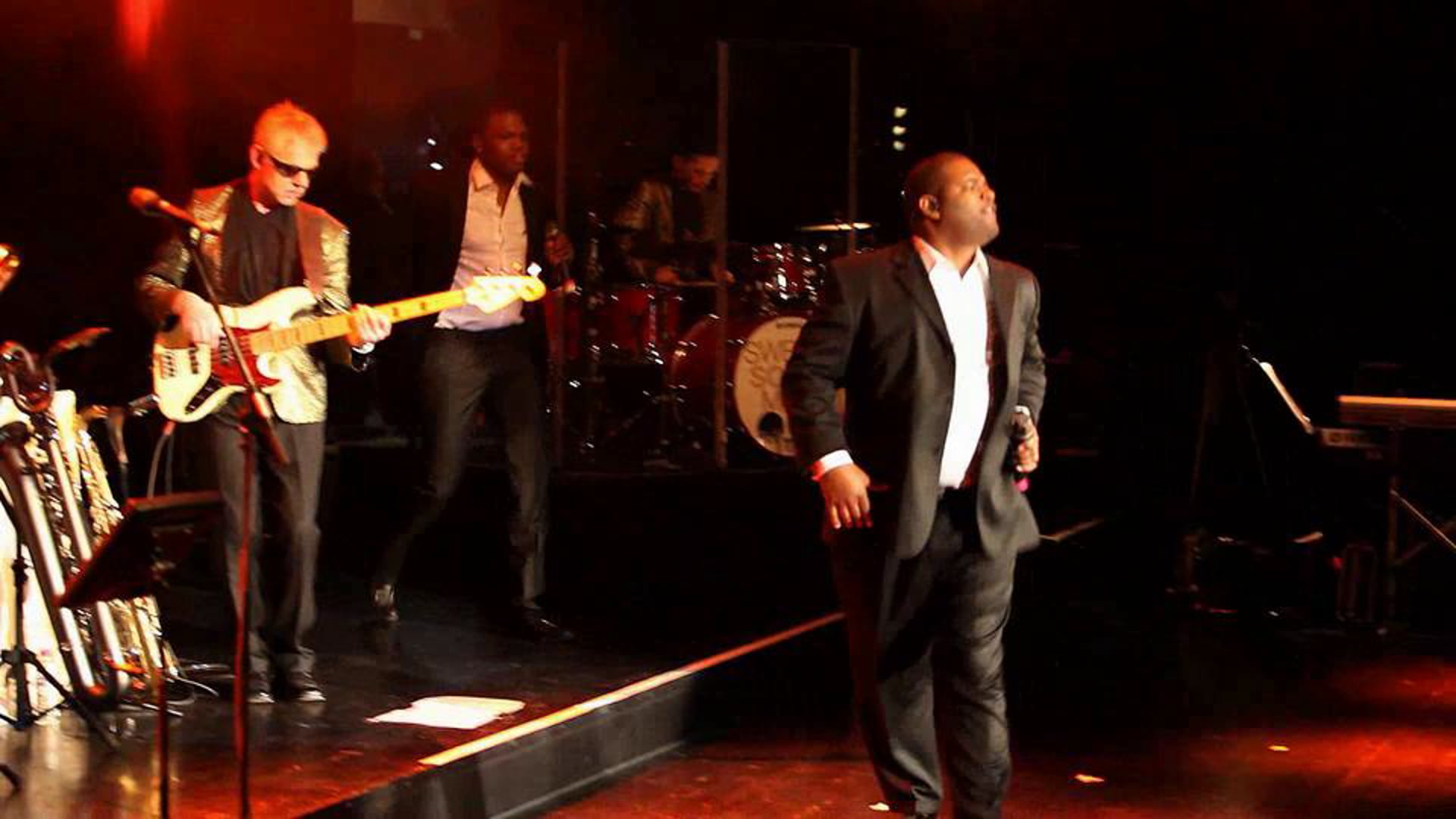 "Soul Man" (Sam & Dave) Alex Hutson & Derrick Alexander - Sweet Soul Music Revue 2012 - Theaterhaus Stuttgart