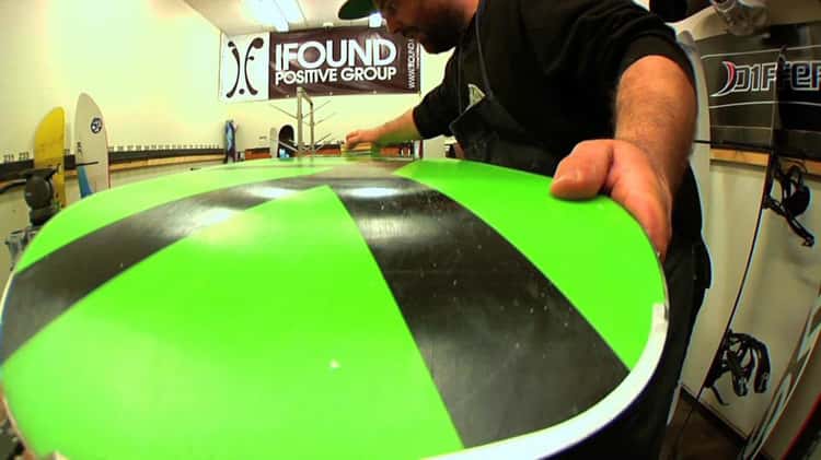 How to Wax a Snowboard 