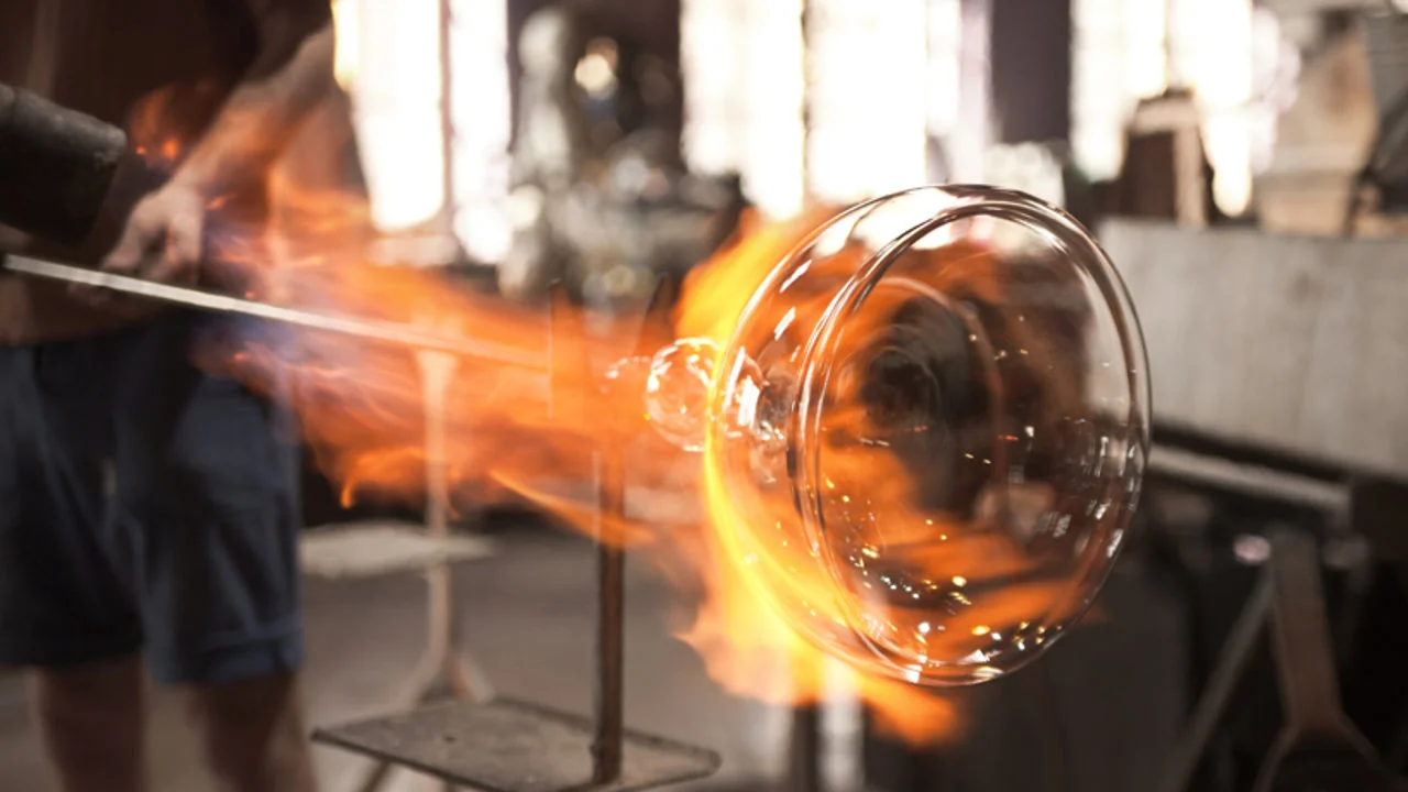 Demolition of tower blocks. Blown into. Blown into. ауг песчаная буря. пыль песчаная буря.