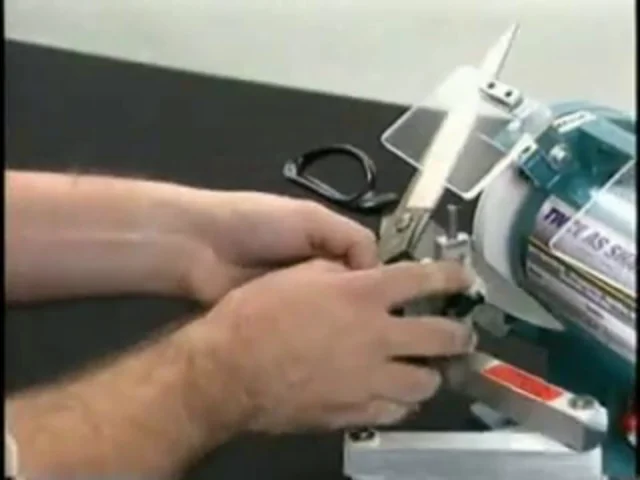 Fiskars Sewsharp Scissor Sharpener : Sewing Parts Online