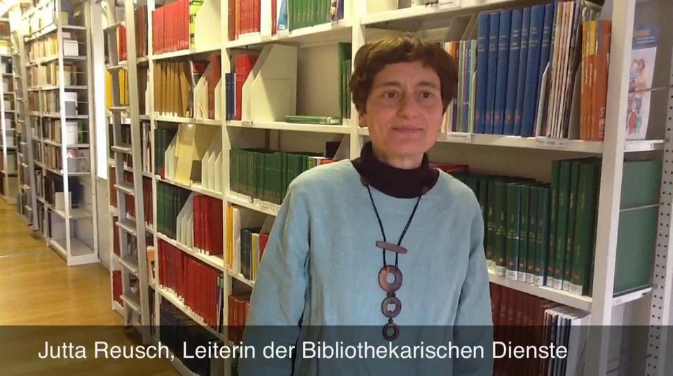 Jutta Reusch stellt sich und den Studiensaal vor! on Vimeo