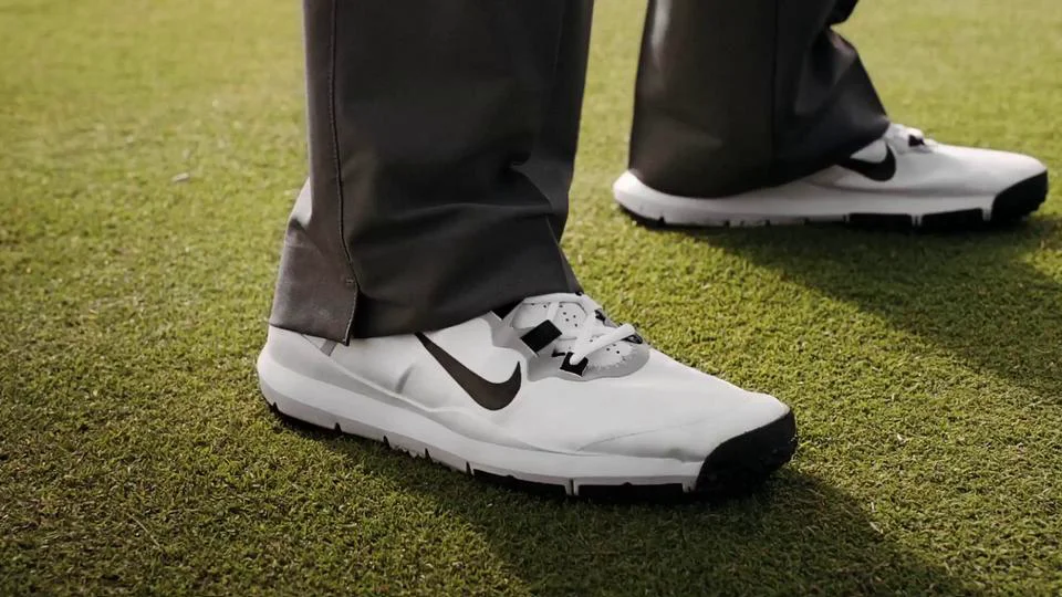 Nike TW '13 Golf Shoes - White/Anthracite - Varsity Red at Nike TW '13 Golf Shoes - White/Anthracite - Varsity Red at