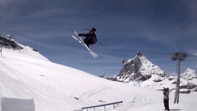 Ashee Burri – 20112012 from steady productions