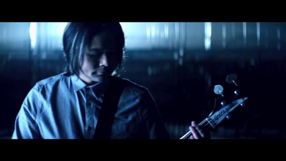 Feeder - Children Of The Sun (Official Video)