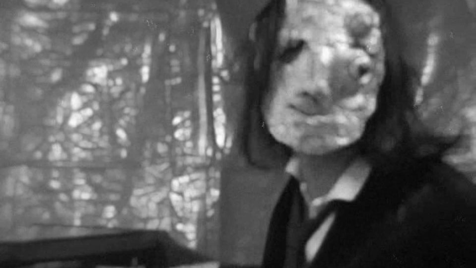 Hello Daylight - Funeral Organo Player