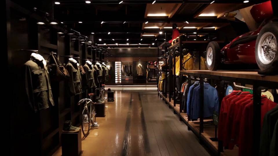 pirelli showroom on Vimeo