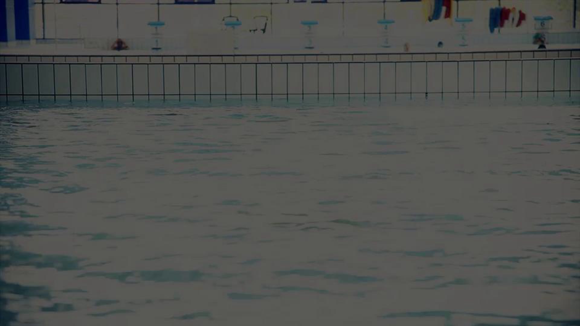 Inventaires des corps mouvementés / Commando à la piscine de Martigues