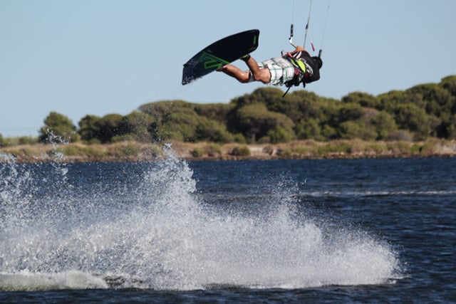 Etienne Lhote Youth Training Project Movie