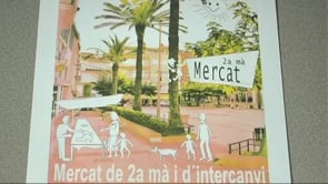 Mercat de segona mà a la plaça Víctor Català
