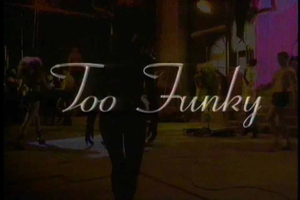 Виз ю песня. George Michael too Funky