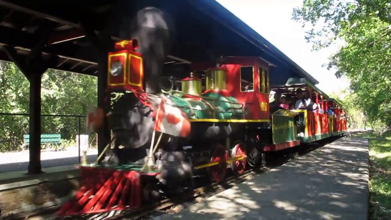 Assiniboine Park Steam Train on Vimeo