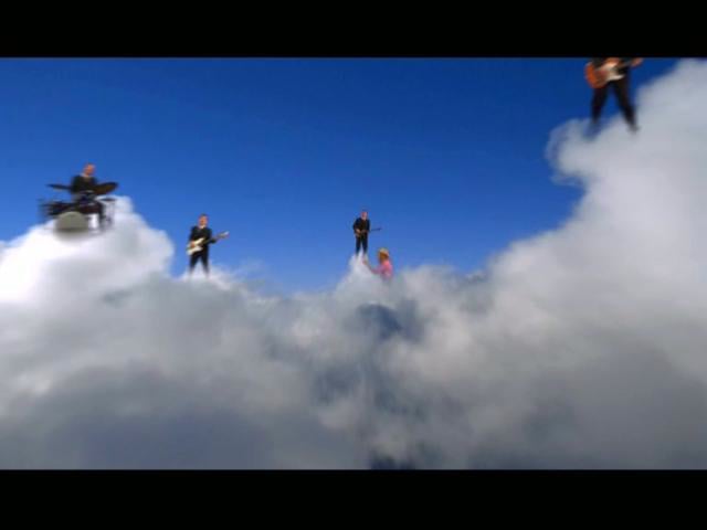 Dombrance - I'm Down