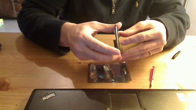 Reassembly of Touch HD after screen replacement on Vimeo