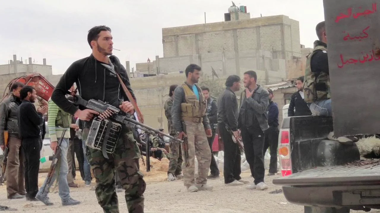 ливия лидеры повстанцев. повстанцы захватили. ливийские повстанцы 2011. индонезия. повстанцы захватили.