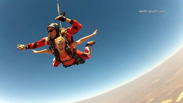 Topless Skydive on Vimeo