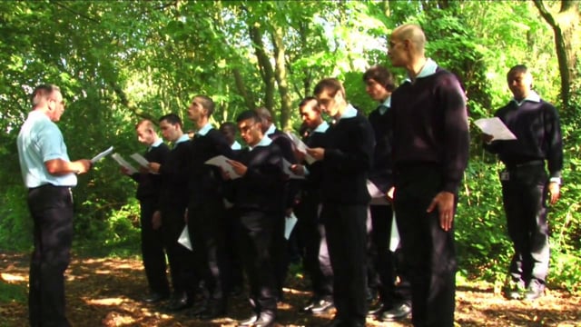 TEASER " RENTRER DANS LE RANG"