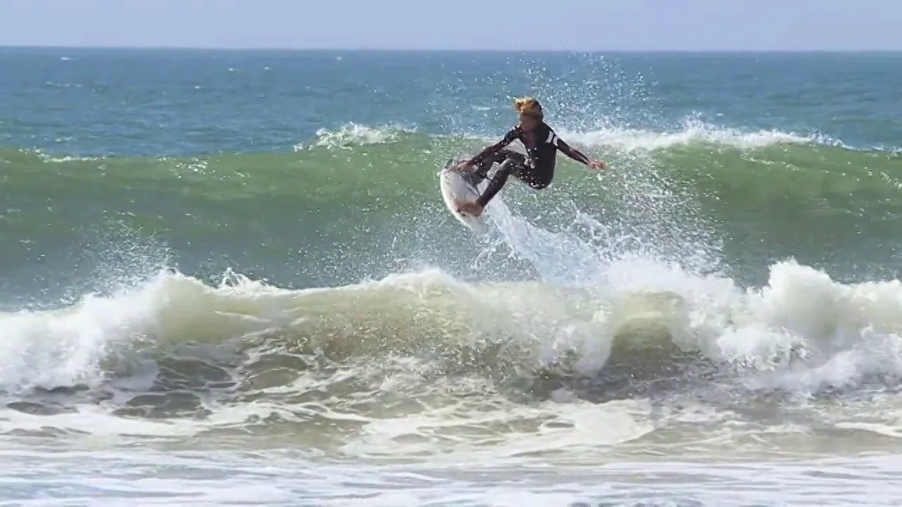 Roberts Black Dump Track 5'9