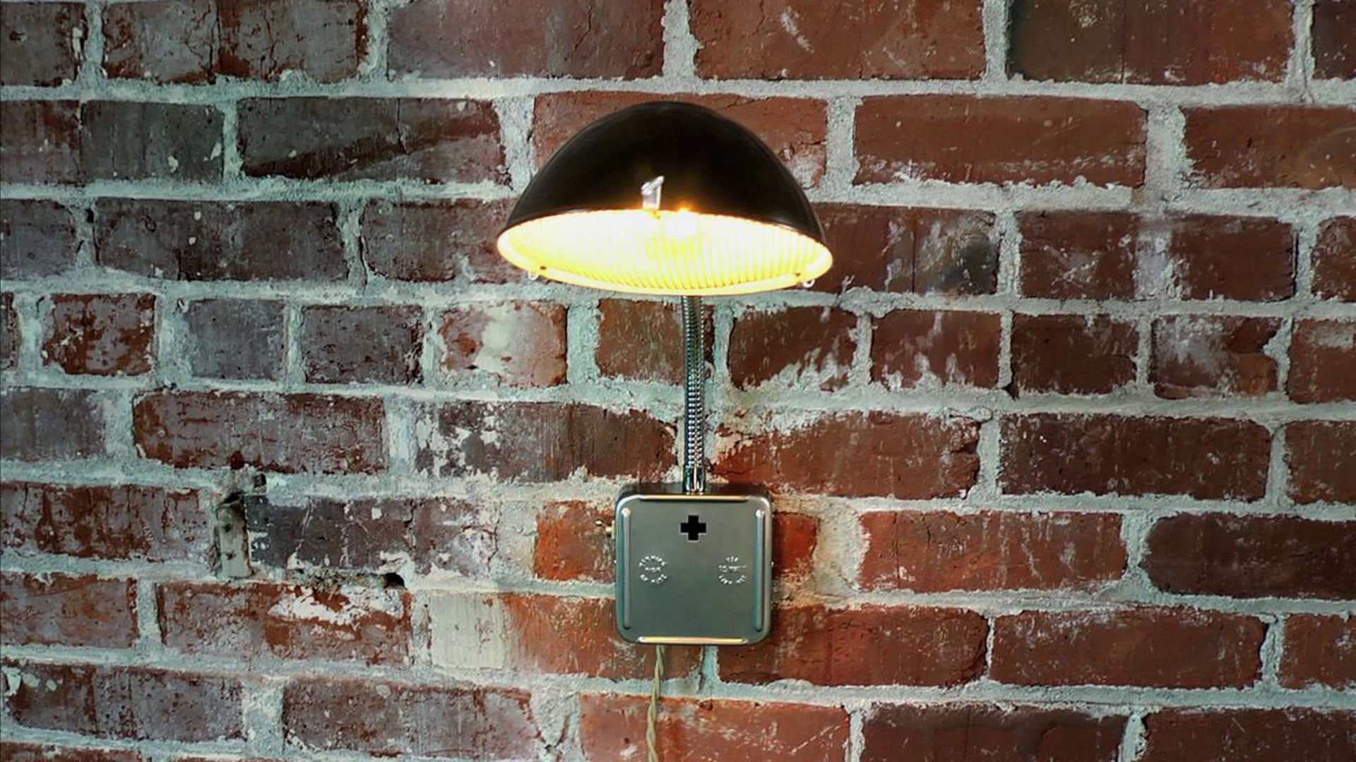 Radar Sconce