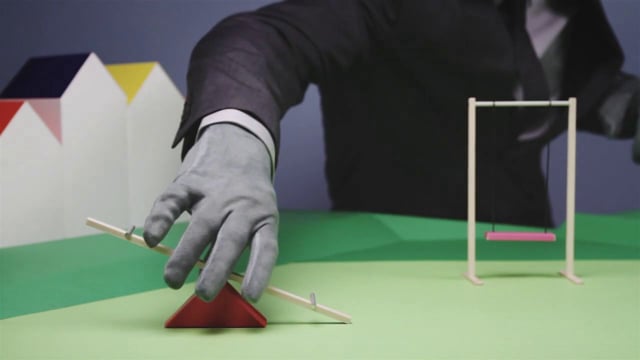 grey economy - 2d - 3d animated tv commercial