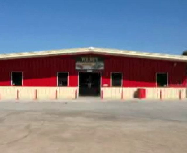 Superpawn of Oklahoma Spencer Store on Vimeo