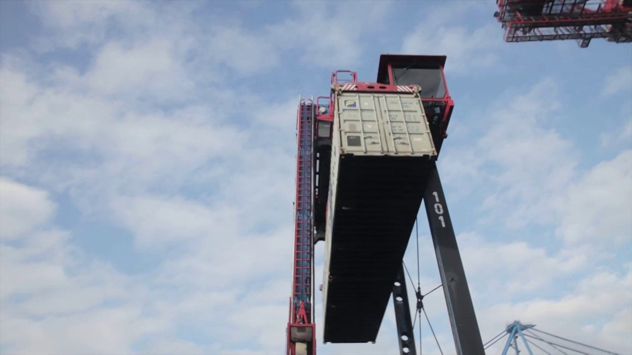 Van Carrier container terminal footage on Vimeo
