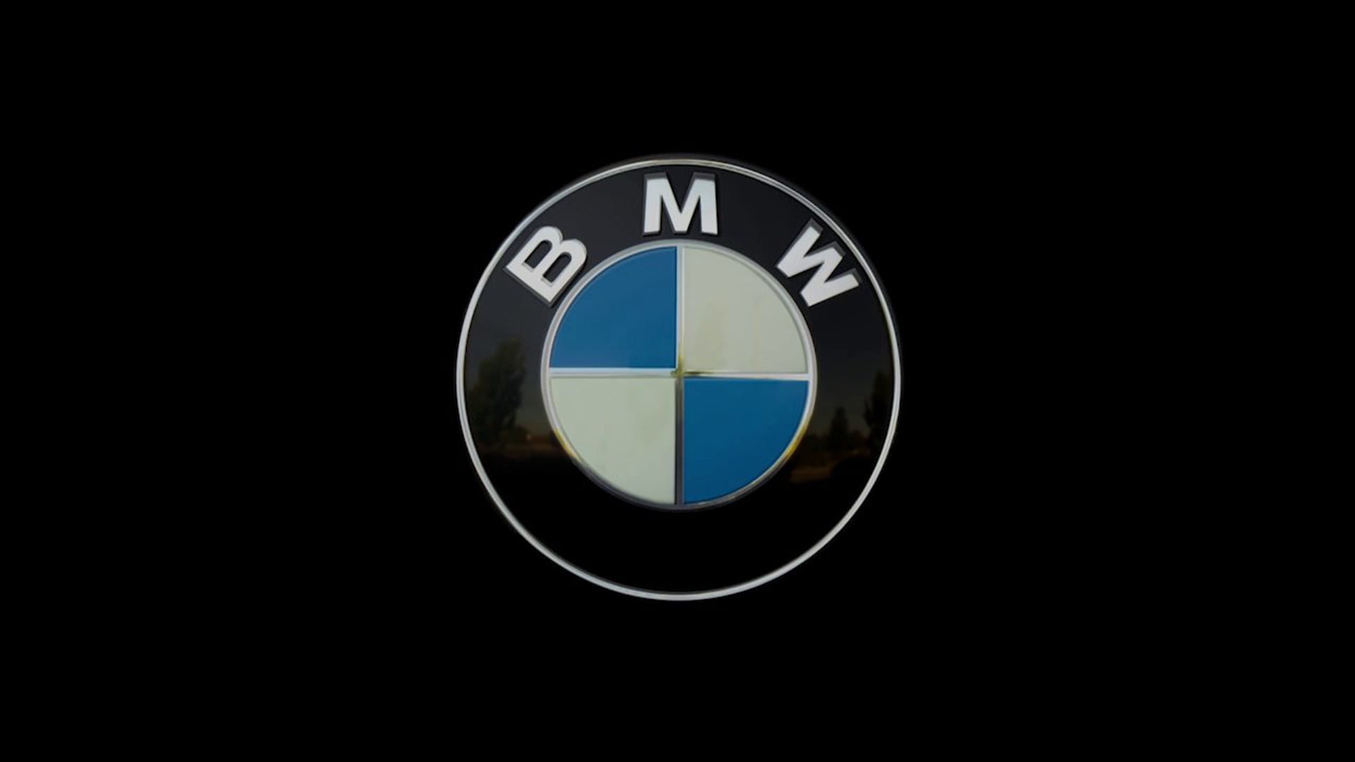 BMW  COMMERCIAL