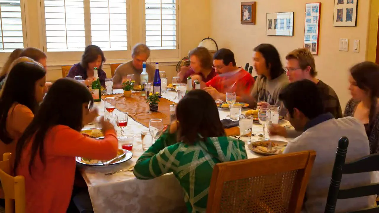Thanksgiving dinner time lapse on Vimeo