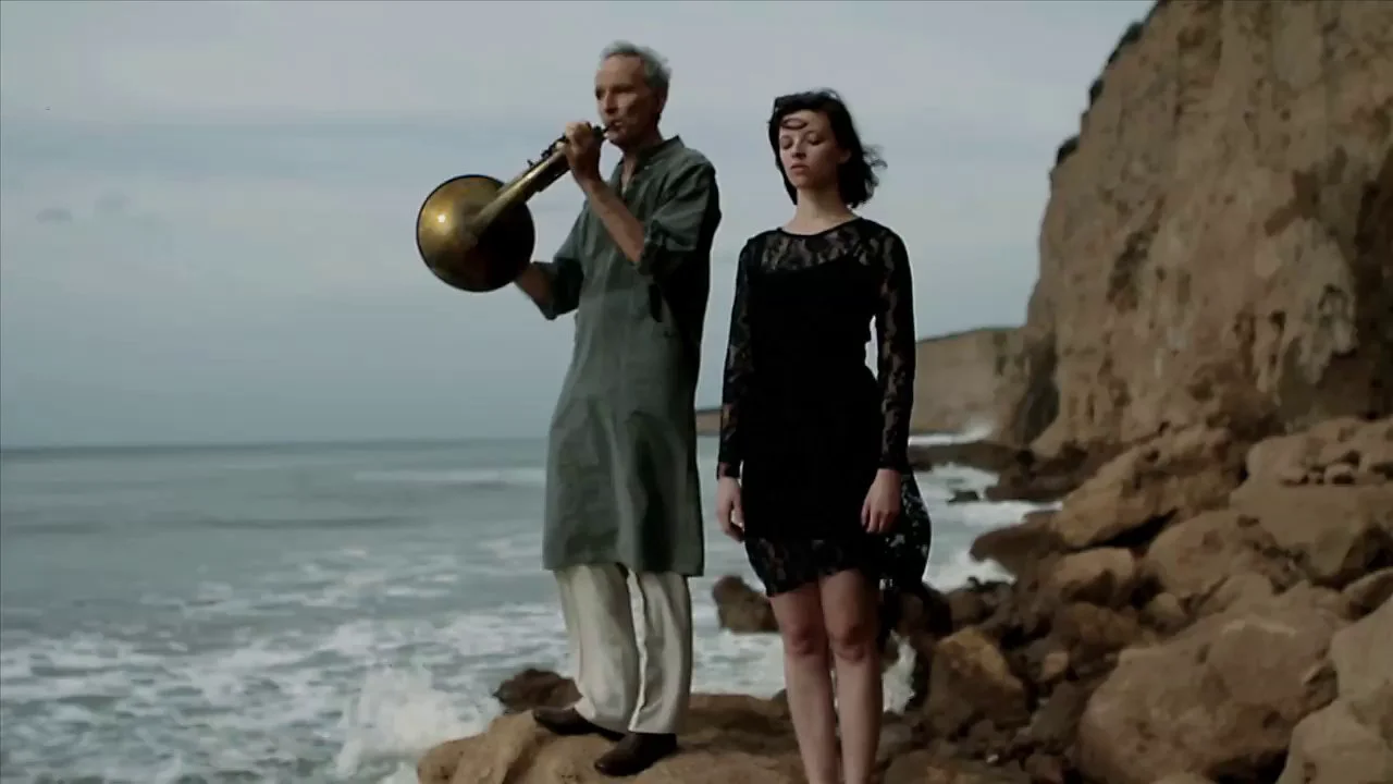 Ulises Conti - Cañones ocultos entre las flores on Vimeo