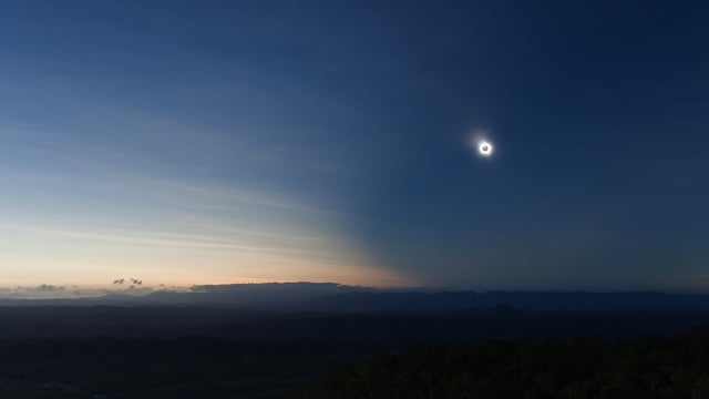 Time-Lapse: A Total Solar Eclipse