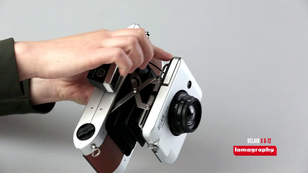 Belair X 6-12の使用方法ムービー · Lomography