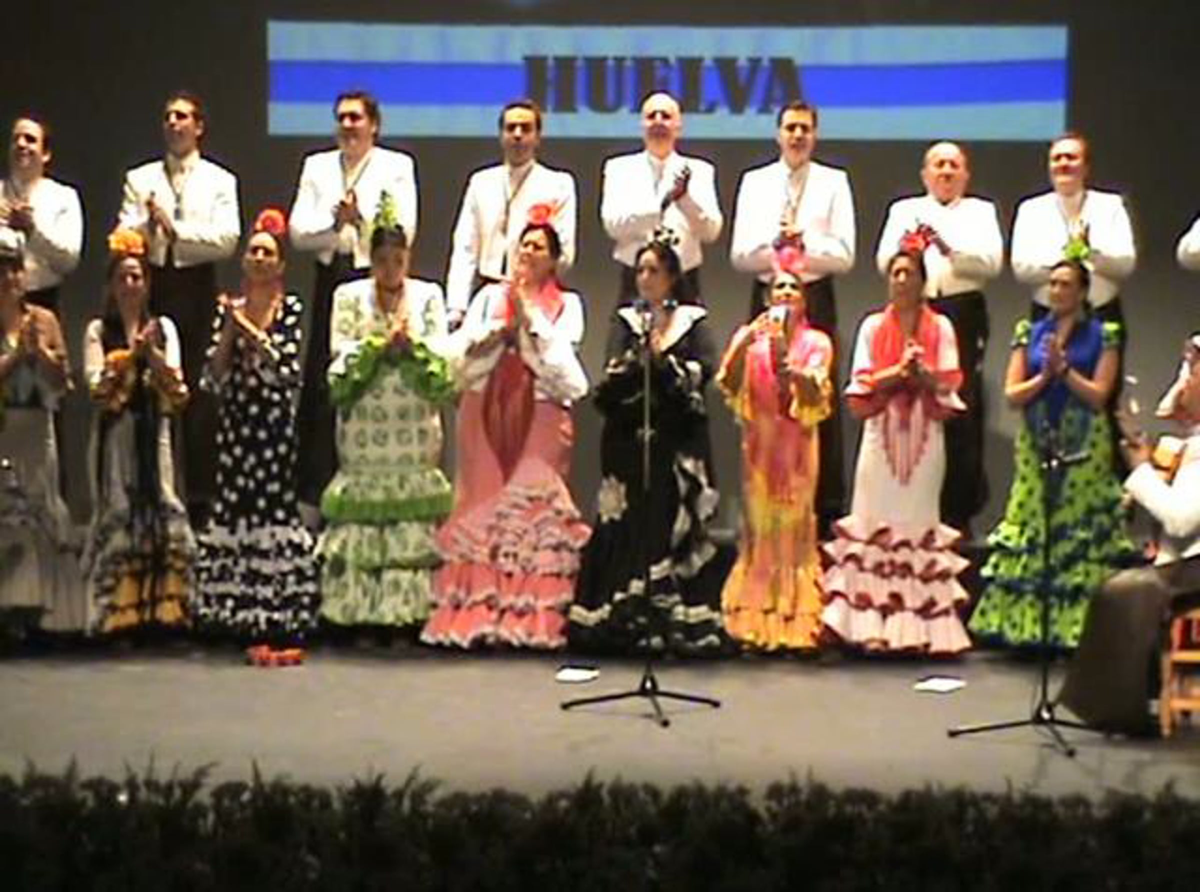 Actuación del Coro de la Hermandad del Rocío de Huelva