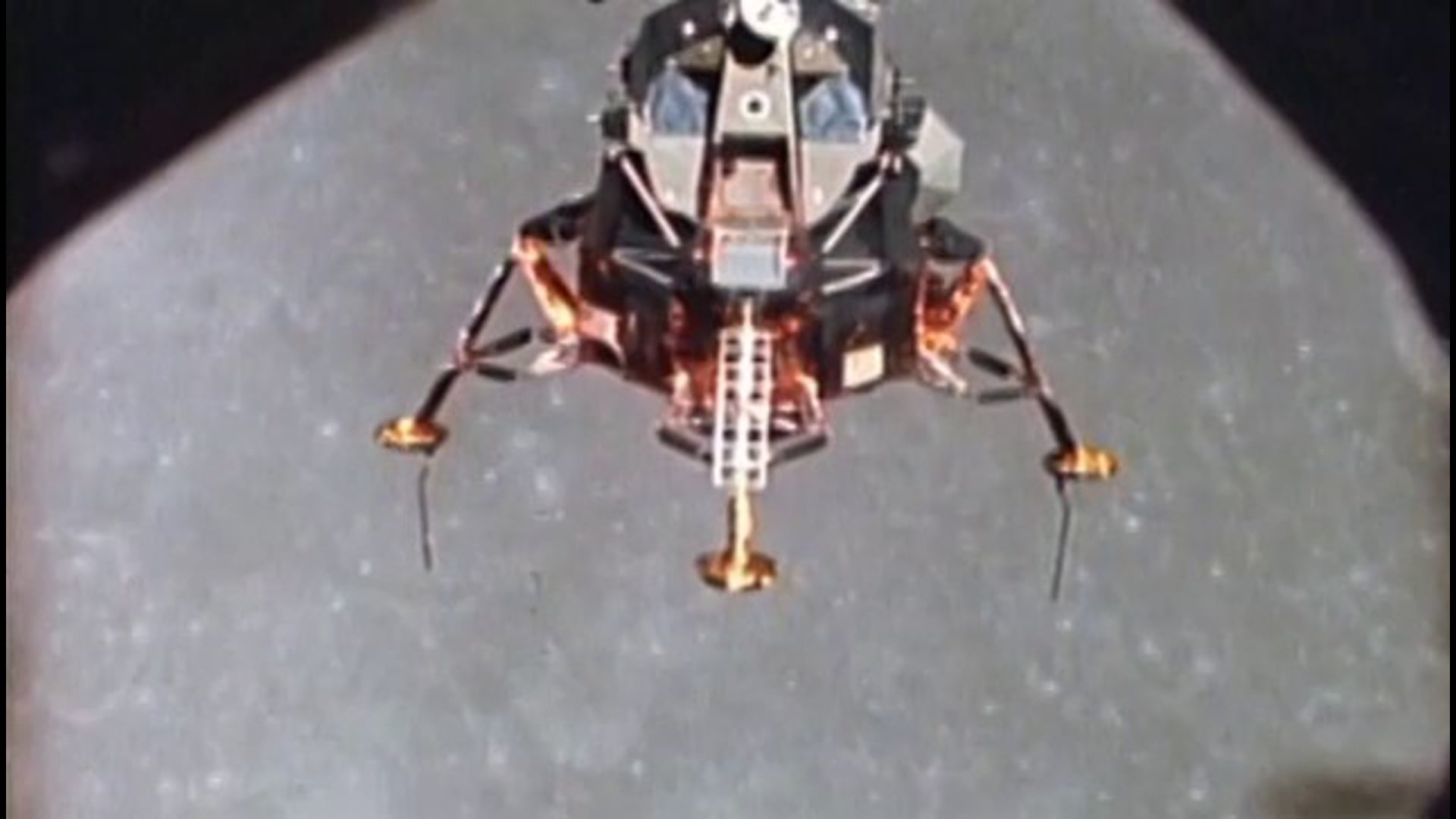 Neil Armstrong - MiniBio