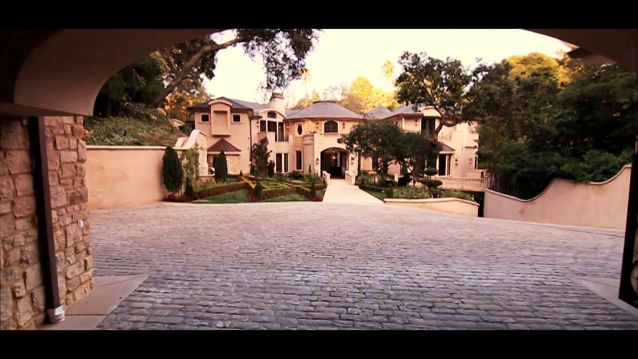 457 St. Pierre Rd Bel Air, CA on Vimeo