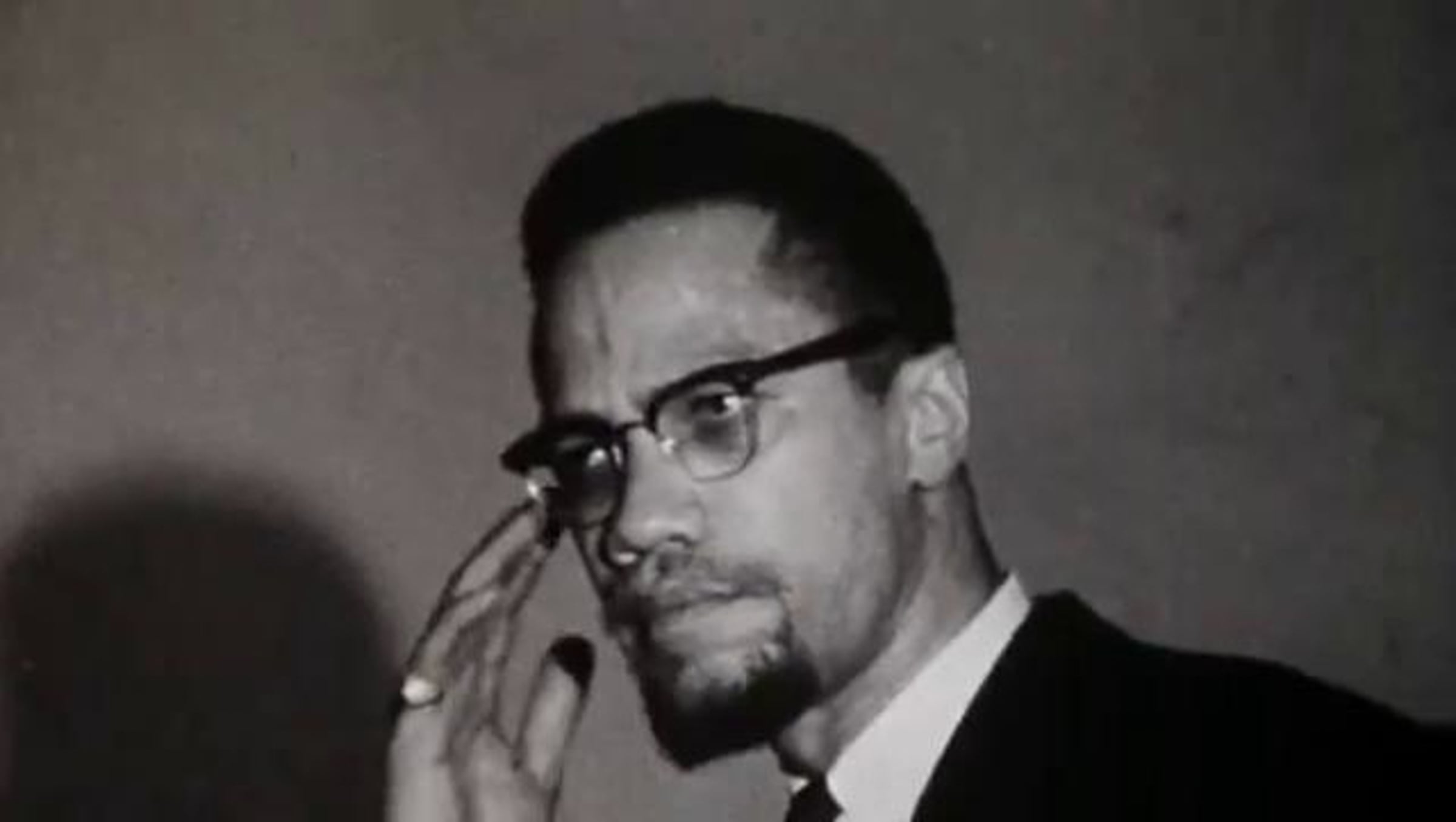 MALCOLM X (al-Hajj Malik el-Shabazz) speaking to young students in ...