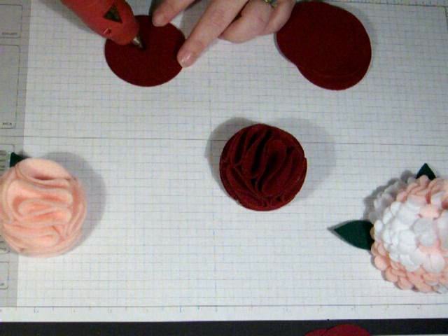 Flower Brooch Tutorial on Vimeo