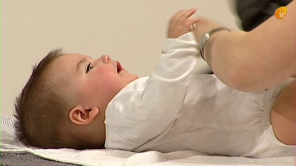 4-BEBÉS DE 5 A 6 MESES