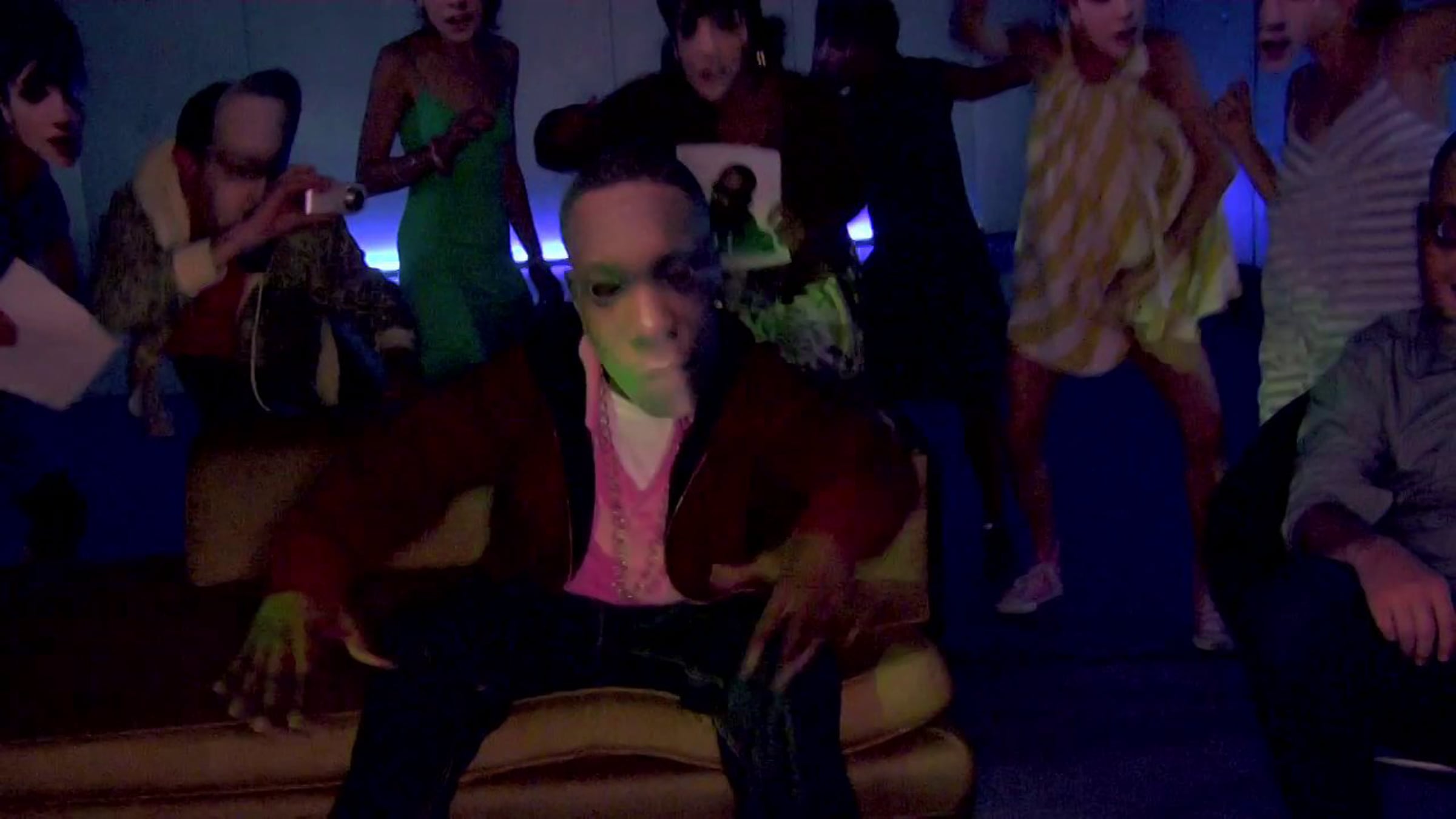 Dizzee Rascal Feat. Lily Allen - Wanna Be | Videos & Movies on Vimeo