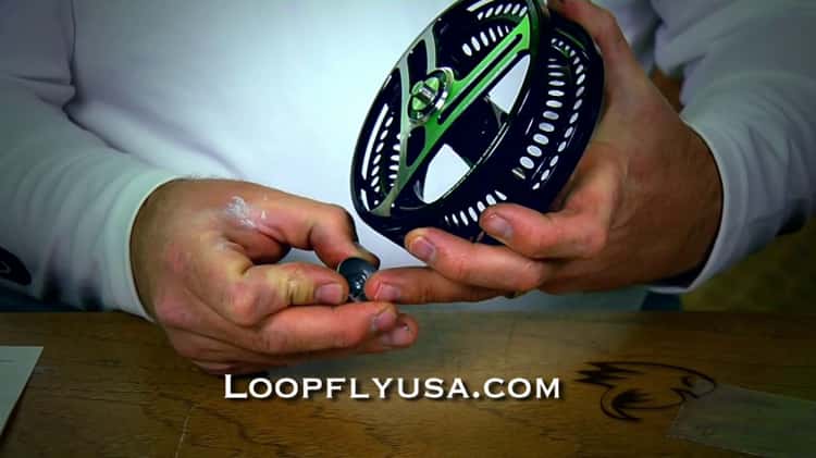 How to Change the Retrieve on LOOP Fly Reels on Vimeo