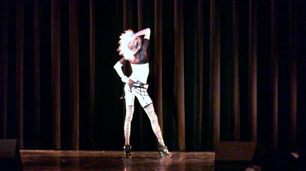 Live Drag Show Performance 2013 Swedish Sapphire on Vimeo