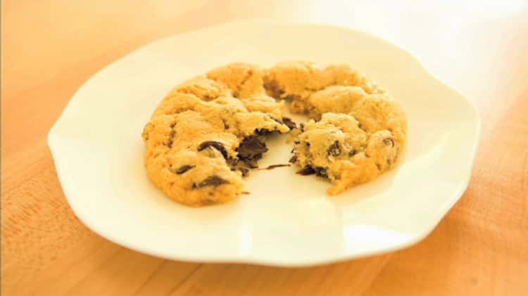 Twix® Slice and Bake Cookies on Vimeo