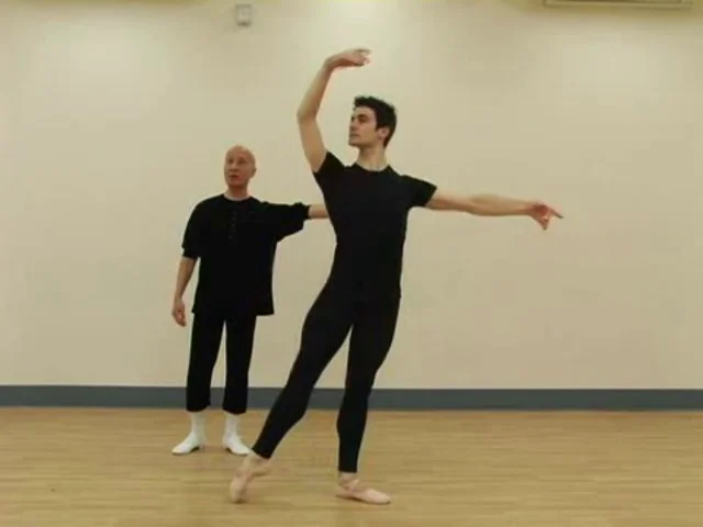 Ten-Minute Ballet Break (2012) – Finis Jhung :: Ballet Dynamics, Inc